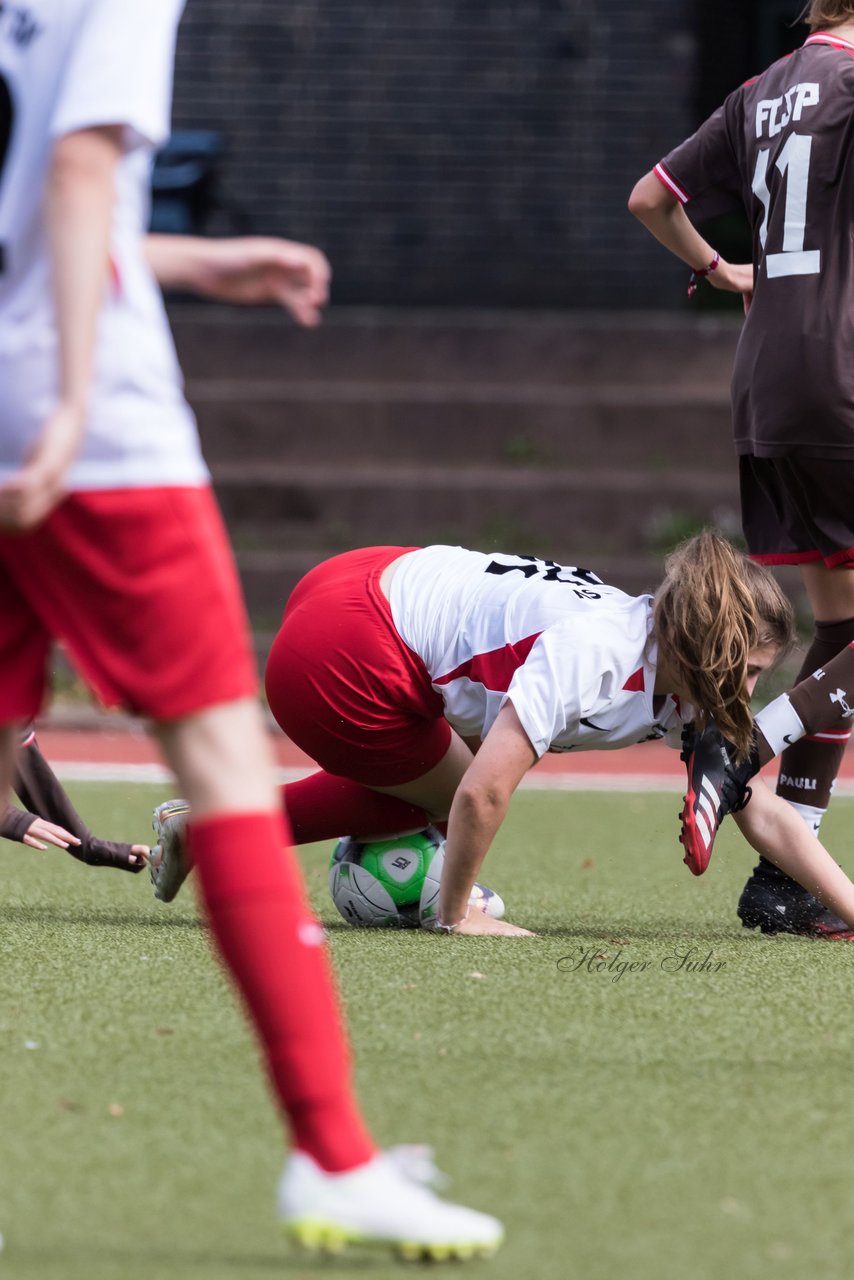 Bild 238 - wBJ Walddoerfer - St. Pauli : Ergebnis: 6:0